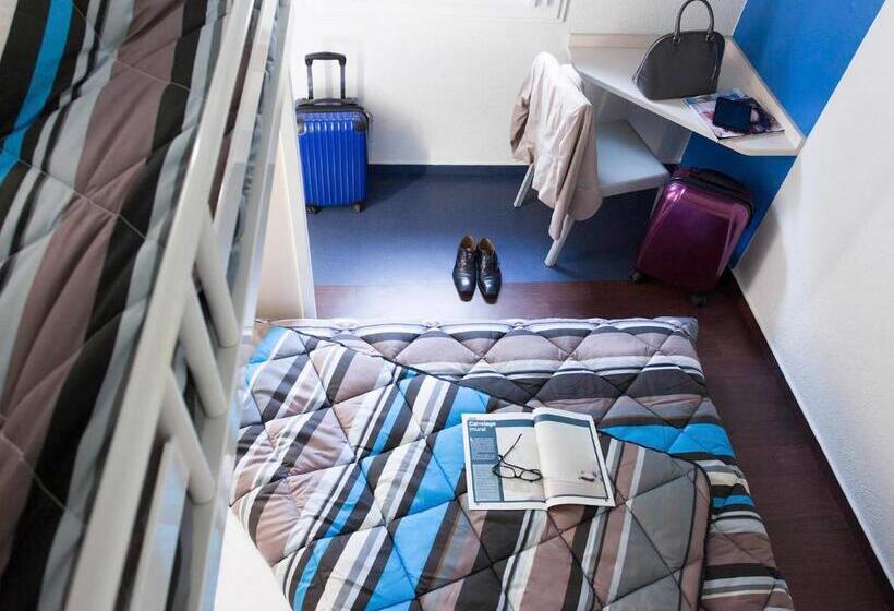 Трехместный Номер Стандарт Совместная Ванная, Enzo Hotels 1er Prix Charleville