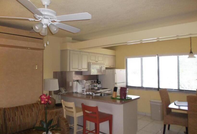 דירת חדר, Hollywood Sands Resort