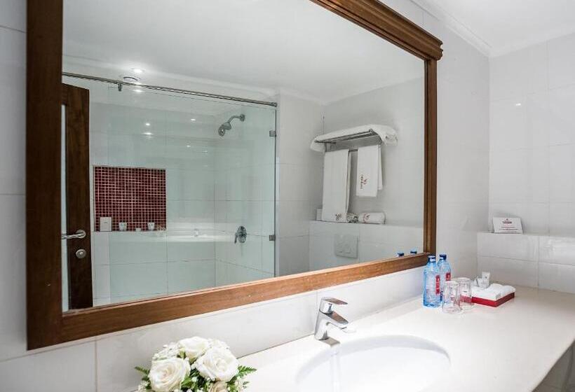 Семейный Номер, Prideinn Paradise Beach Resort & Spa Mombasa