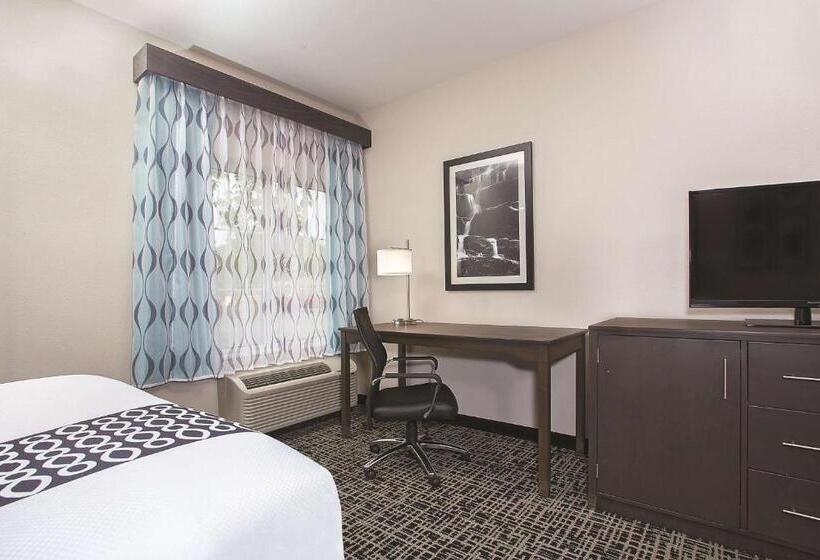 Cameră Standard Adaptată pentru Discapacitaţi, La Quinta By Wyndham Chattanooga   Lookout Mtn