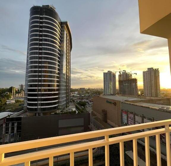 إستديو قياسى مزود بشرفة, Inspiria Tower Condominium 1126