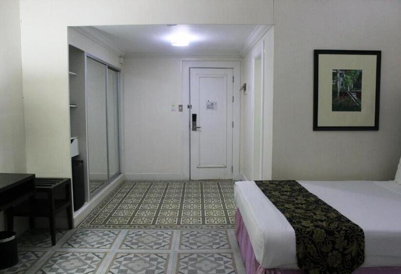Полулюкс, Fiesta Garden Hotel By Sms Hospitality