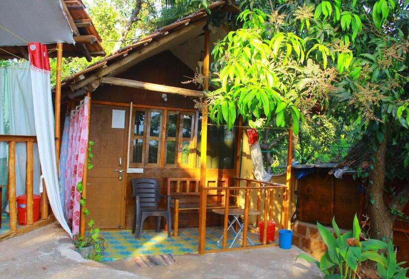 经济房, Shiv Sai Huts
