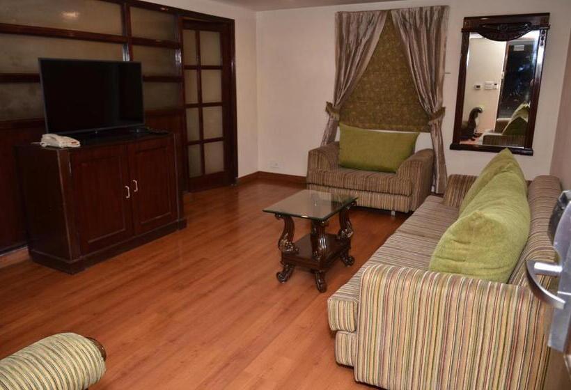Люкс, Regenta Place Amritsar By Royal Orchid Hotels Limited