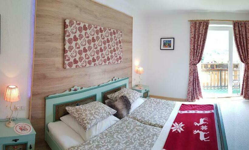 스탠다드 발코니 룸, Haus Hepi B&b