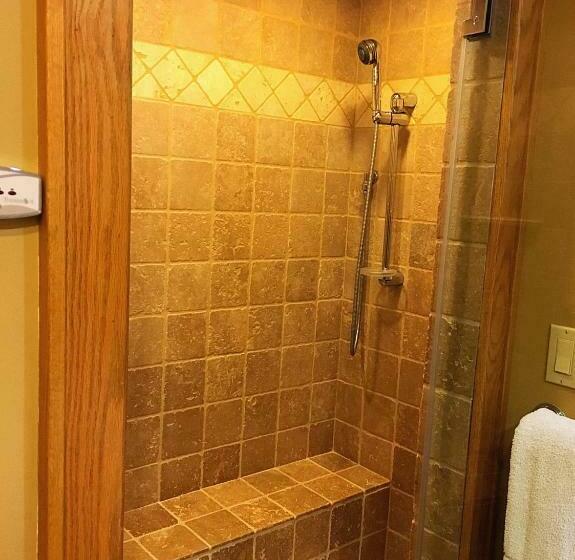 Номер Deluxe Кровать Кинг, The Fern Lodge