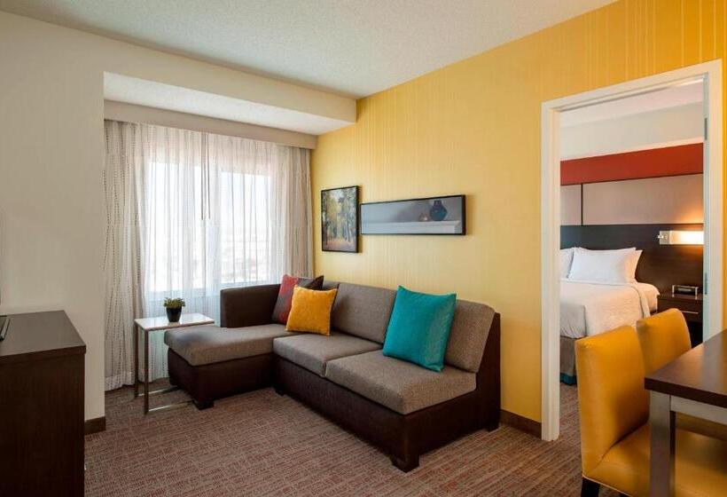 带2个卧室的套房, Residence Inn By Marriott Calgary South