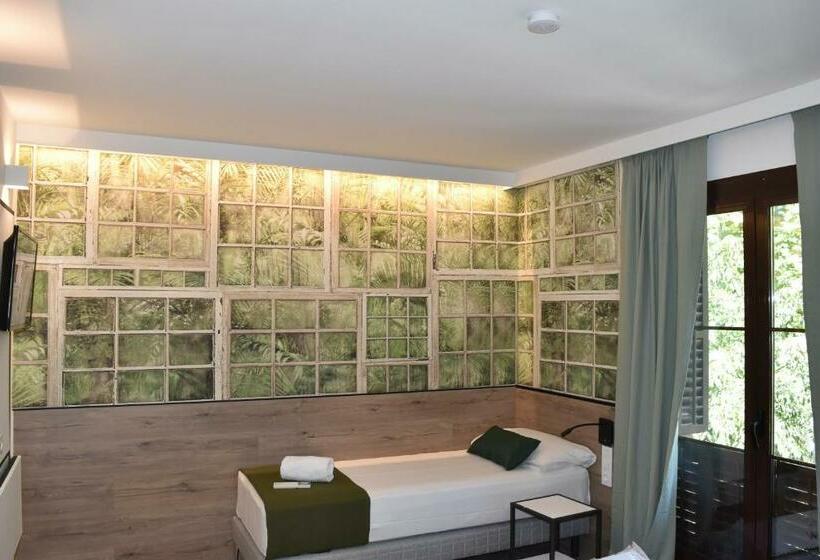 Номер Стандарт Трехместный, Casp Green House
