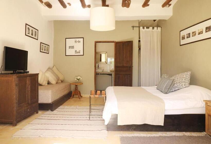 Номер Superior, Le Petit Hôtel Du Flouka