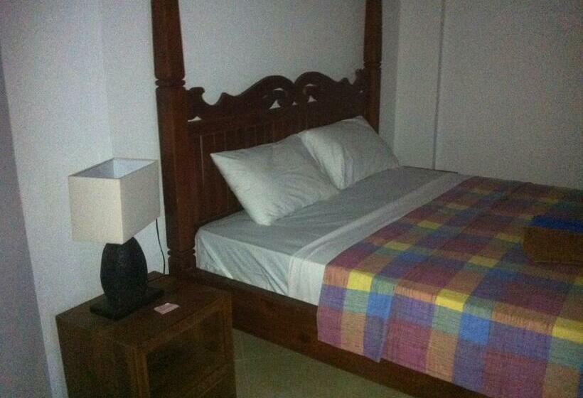스탠다드 발코니 룸 바다 전망, Amed Sari Beach Guesthouse