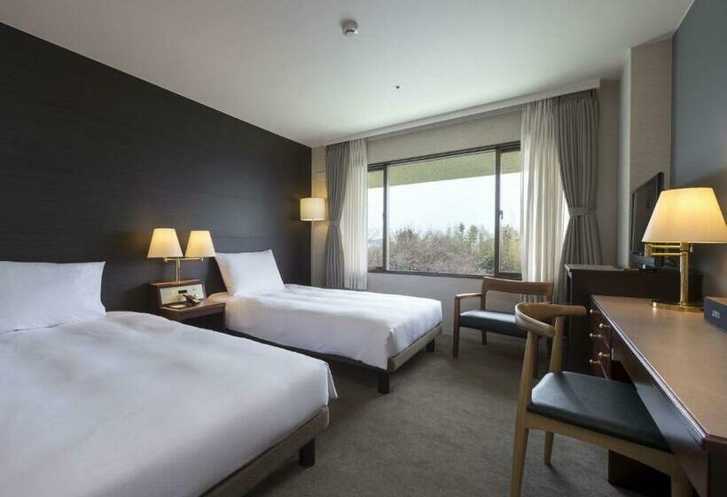 Номер Стандарт Вид на Горы, Hilltop Resort Fukuoka