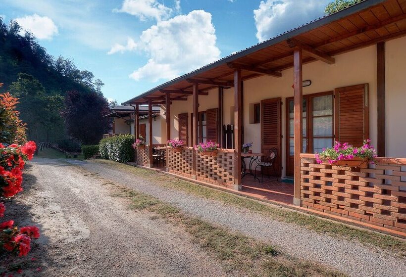 Семейные Апартаменты, Agriturismo Valleverde