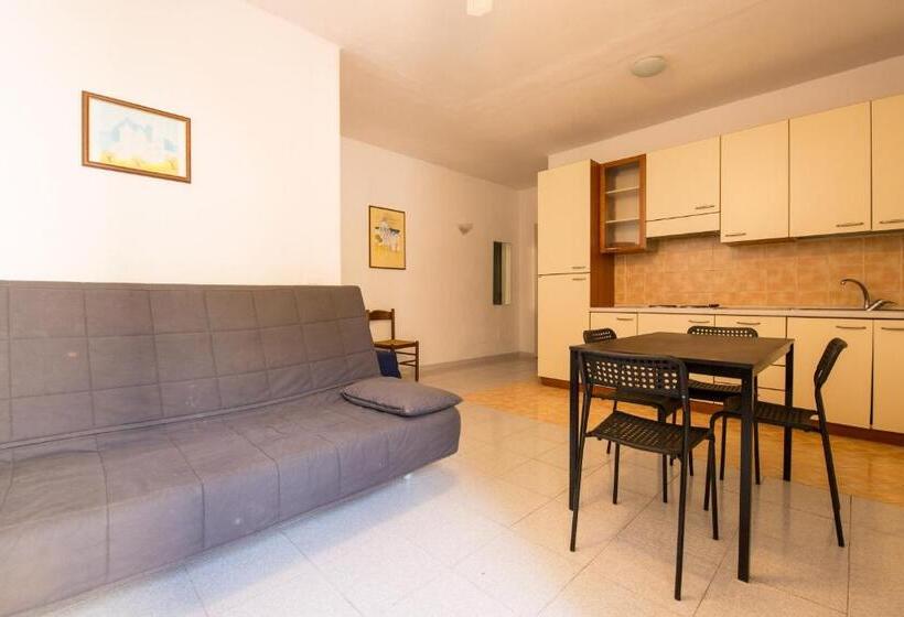 Апартаменты 1 Спальня, Residence Aegidius