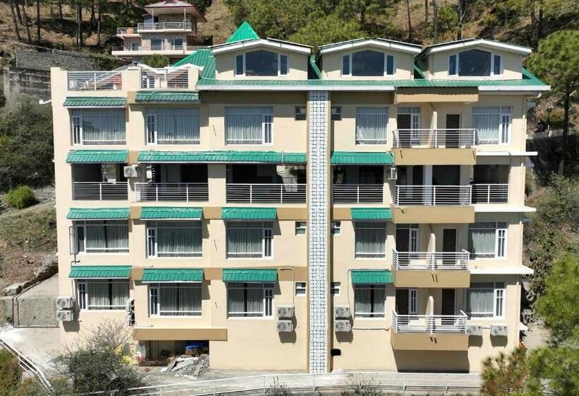 高级大房间, Rajgriha Kasauli