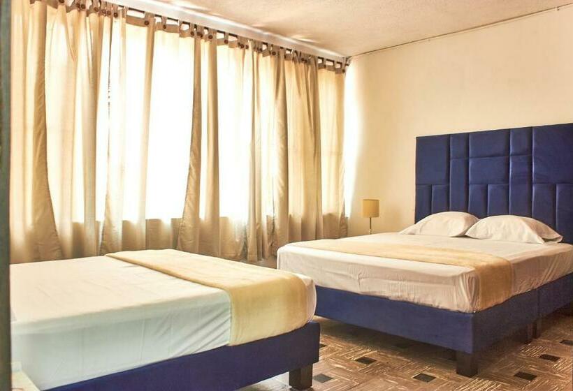 اتاق اکونومی, Hostal Astroblue
