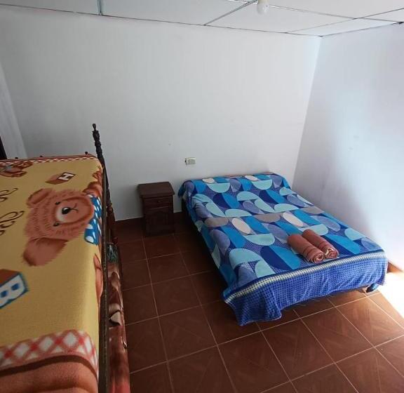 ファミリールーム, Hostel Verbenita