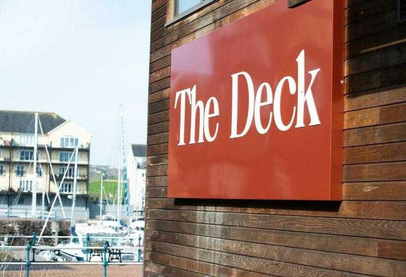 اتاق استاندارد با تخت بزرگ, Rooms At Penarth Marina