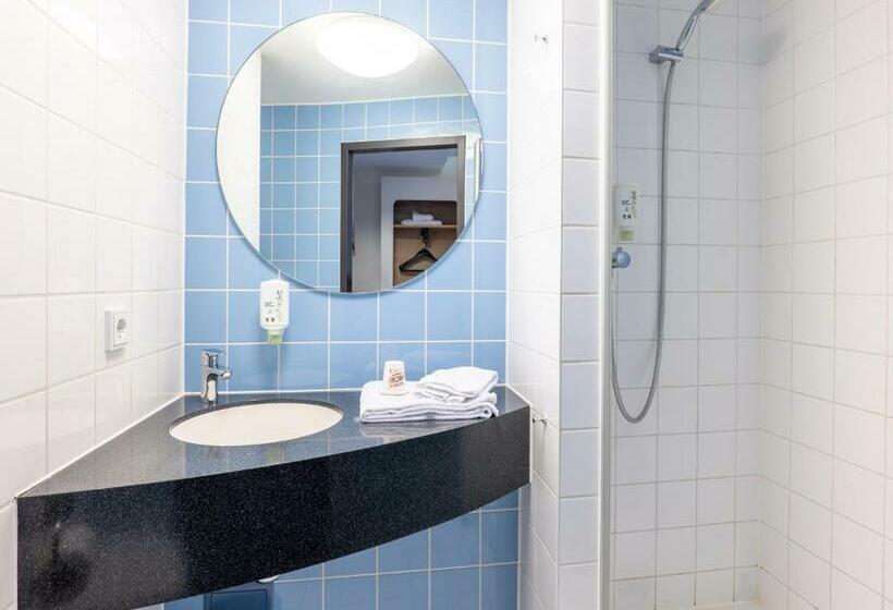 Номер Стандарт, B&b Hotel Heilbronn