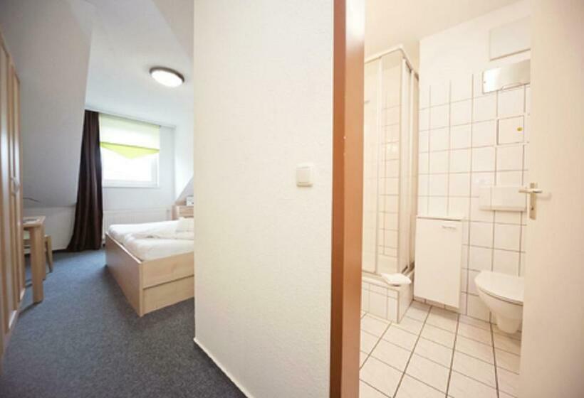 Номер Стандарт Индивидуальный, Landhotel Bad Dürrenberg