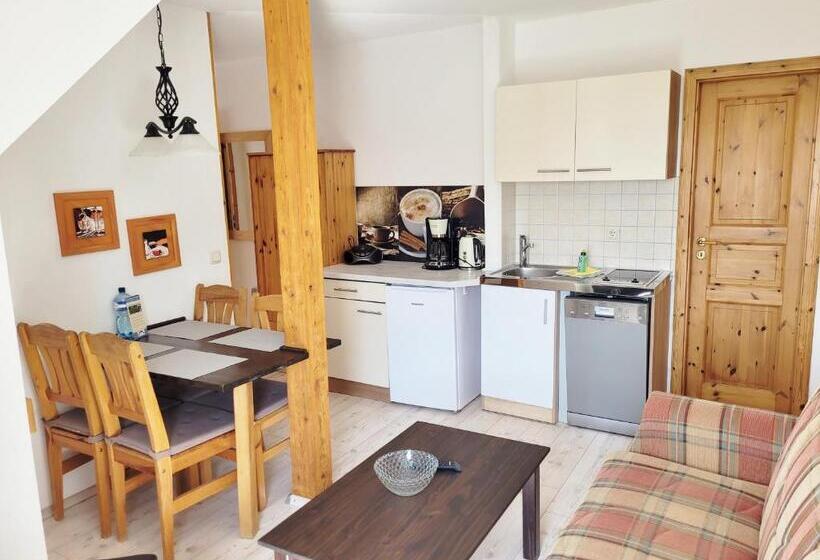 Студио Стандарт с Балконом, Pension Landhaus Teichgraf