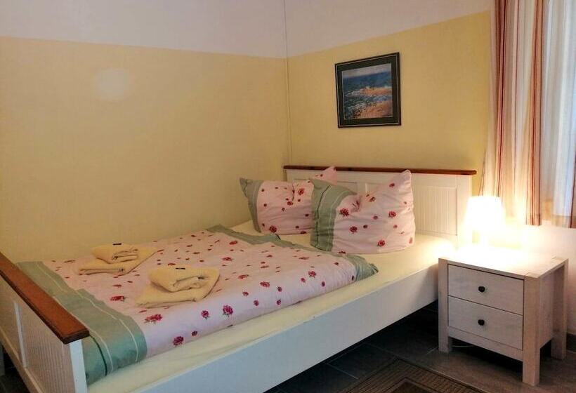 Апартаменты 2 Спальни, Pension Landhaus Teichgraf