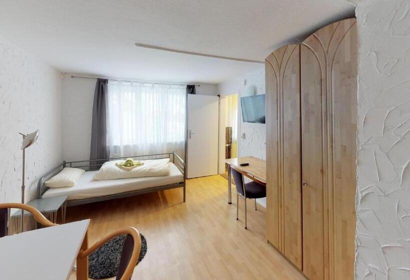 Дом 3 Спальни, Pension Weinsberger Tal