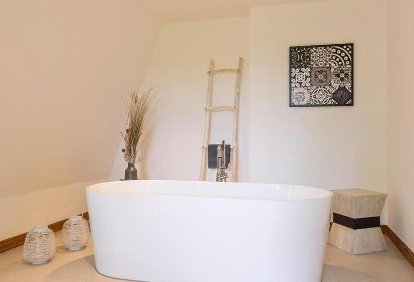 Люкс, Seehotel Villago