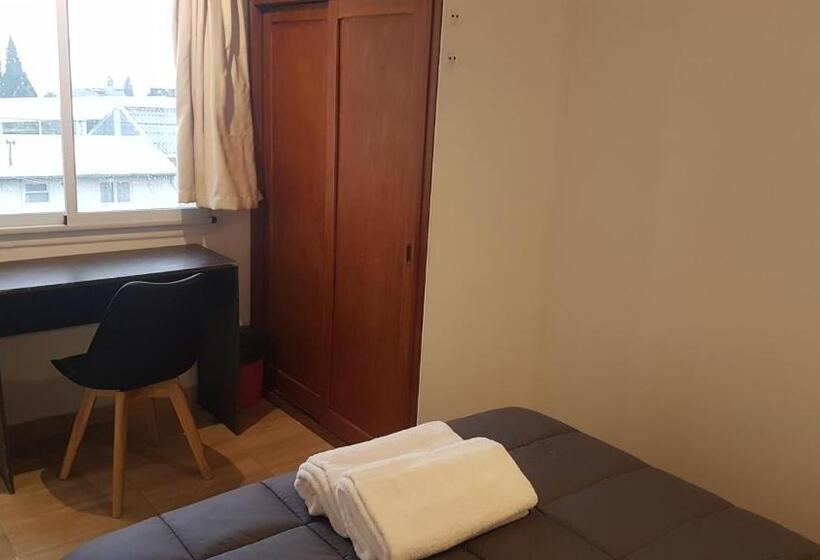 디럭스 룸 호수 전망, Nina Hostel
