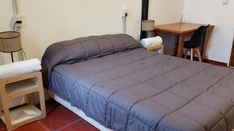 Pokój Deluxe z Balkonem, Nina Hostel
