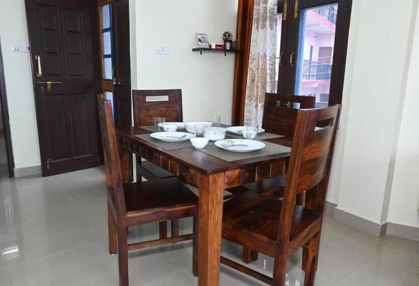 스탠다드 룸 킹사이즈 침대, Om Niwas Homestay