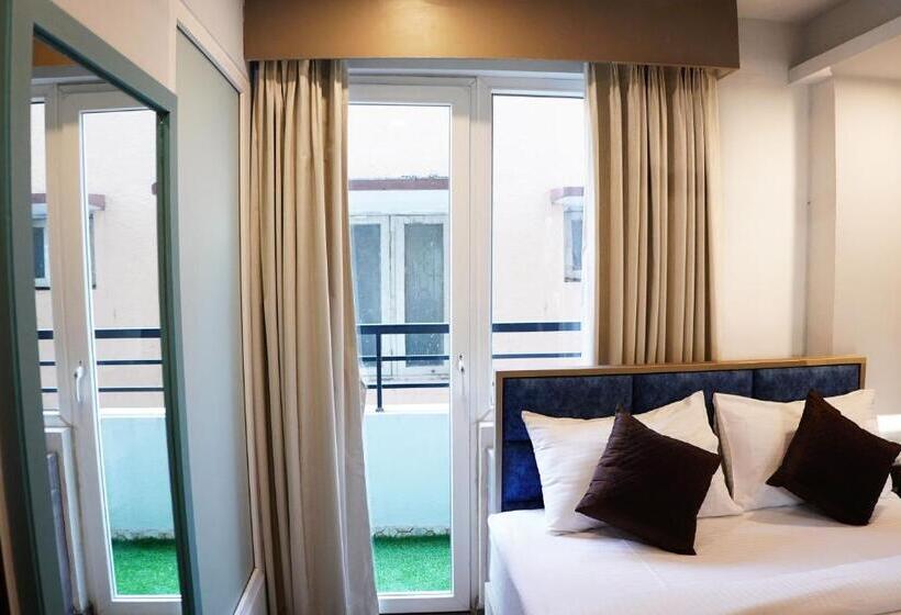 バルコニー付きスタンダードルーム, Dream Hotel   Richmond