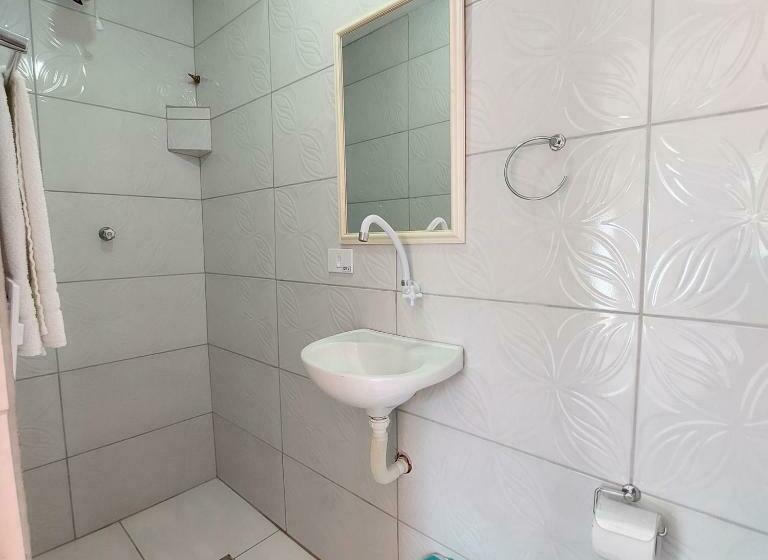 基本间, Pousada Cantinho Do Guarujá I