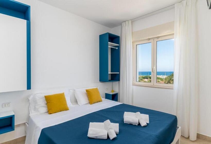 استودیوی استاندارد با چشم‌انداز دریا, Calanca Apulian Residence