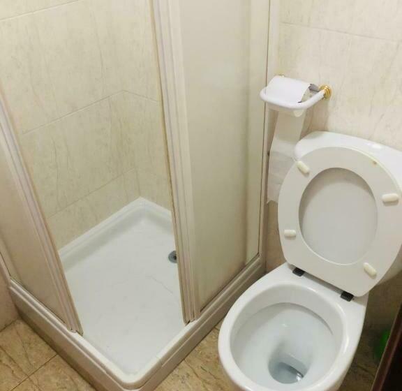 标准单人间, Hostal Juli Bureba