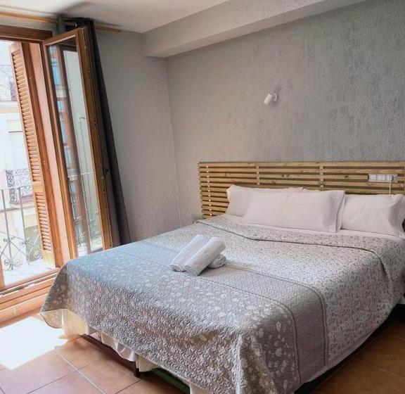 اتاق استاندارد, Acebo Plaza Mayor