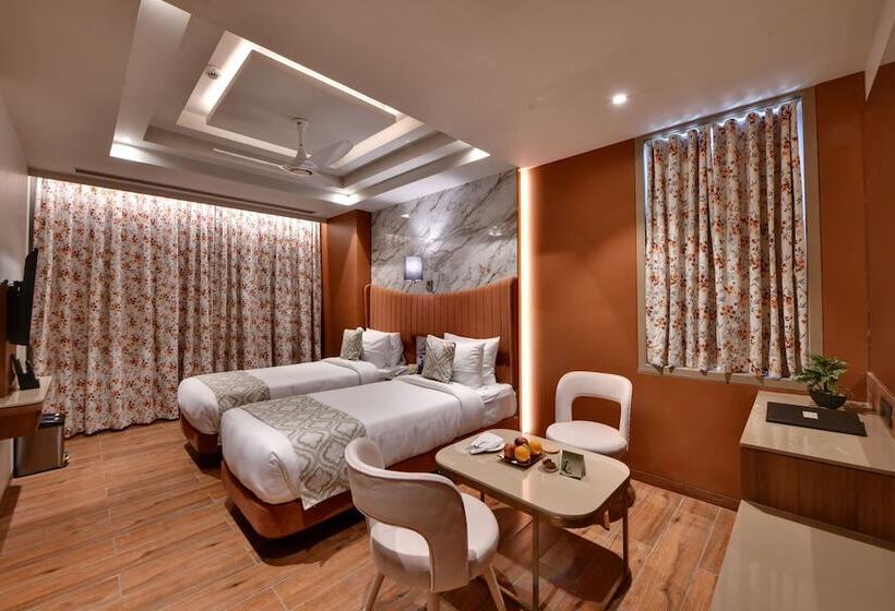 标准间, The Fern Shelter Resort Palghar