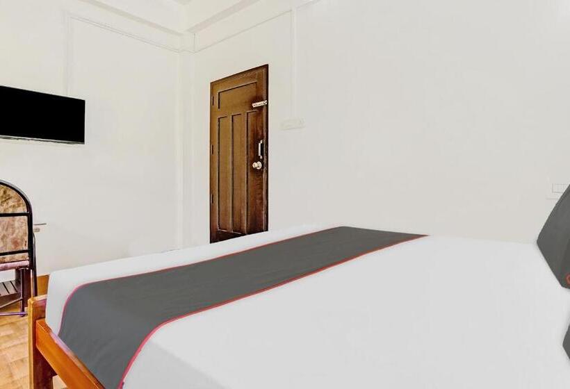 Трехместный Номер Классика, Collection O Royal Tourist Home