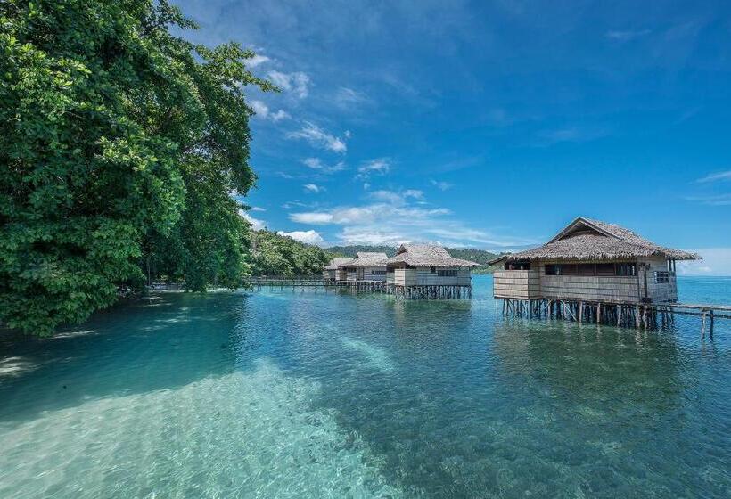 اتاق لوکس, Papua Paradise Eco Resort