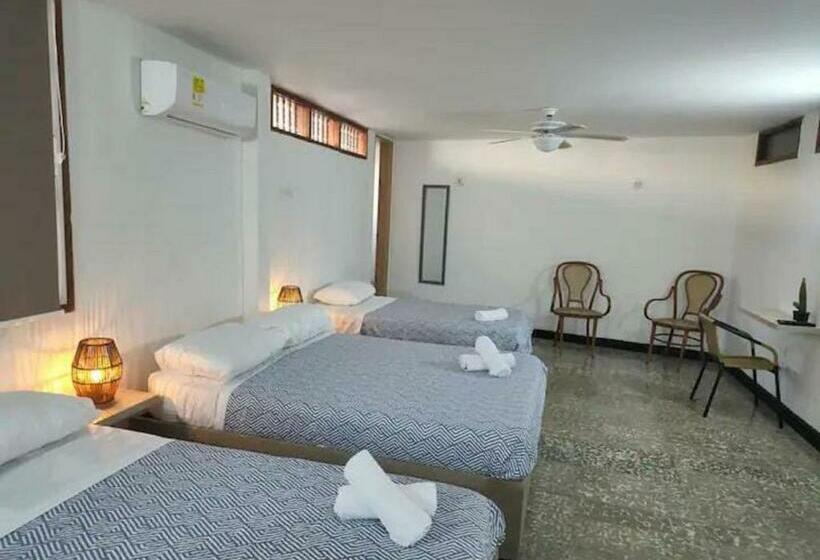 غرفة عائلية, Room In Guest Room   M3 J Room In The Historic Center With Air Conditioning Wifi