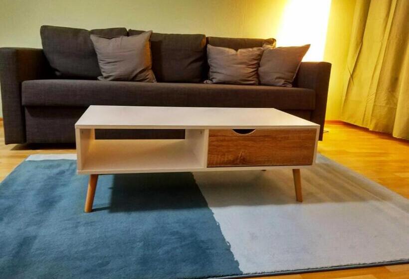 Апартаменты 1 Спальня Нижний Этаж, Sonnige Eg_wohnung Mit Garten Terr