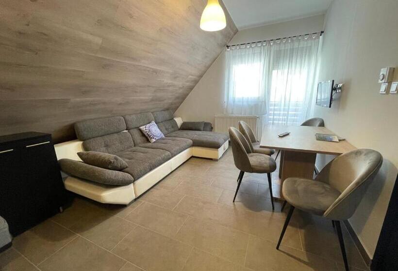 Апартаменты 1 Спальня, New Beachapartman
