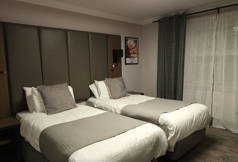 Номер Стандарт, Corn Mill Lodge