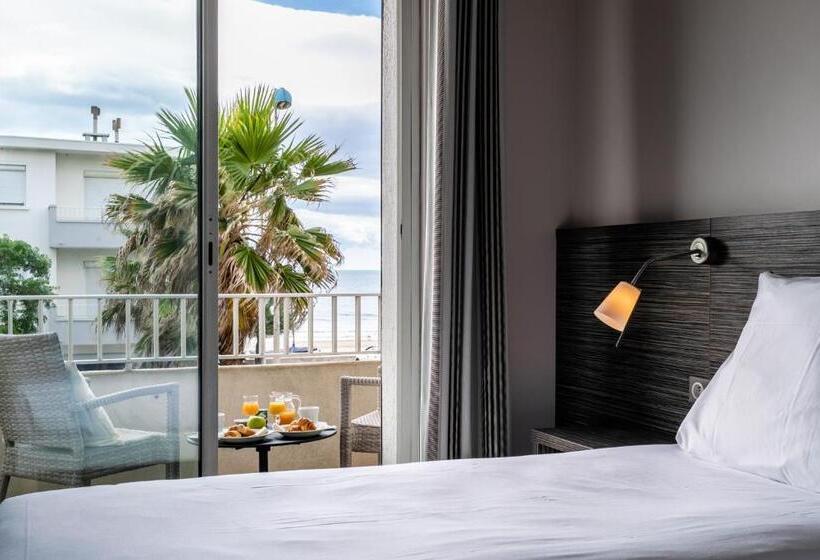 オーシャンビュースタンダードルーム, Hôtel Du Midi Plage