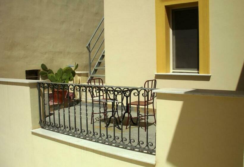 חדר משפחתי, B&b Case A San Matteo