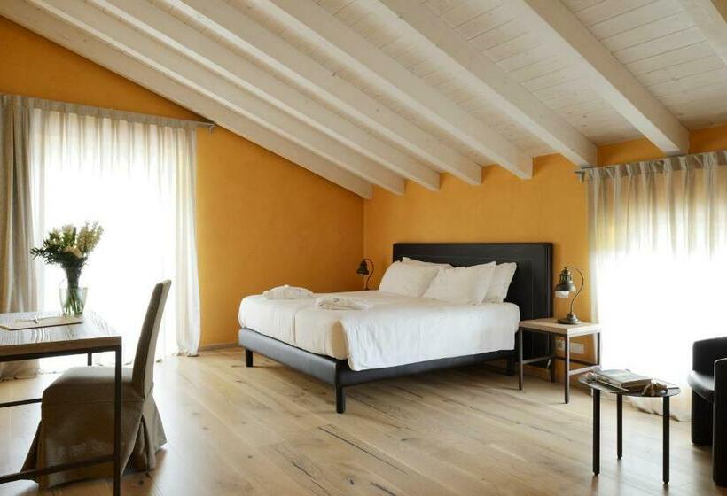 Полулюкс, Relais Rossar Boutique Hotel Garda & Hills