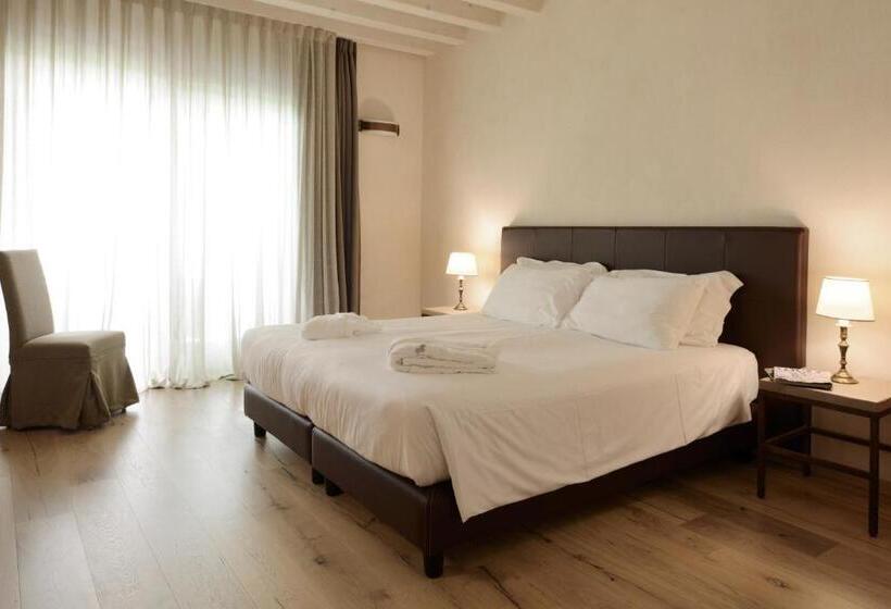 Полулюкс, Relais Rossar Boutique Hotel Garda & Hills