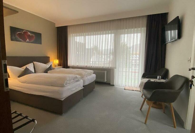 Номер Стандарт, Sevda S Hotel Garni Weinforth