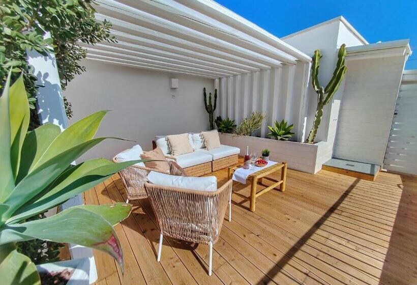 1 Bedroom Apartment with Terrace Sea View, Carpe Diem B&b E Case Vacanza