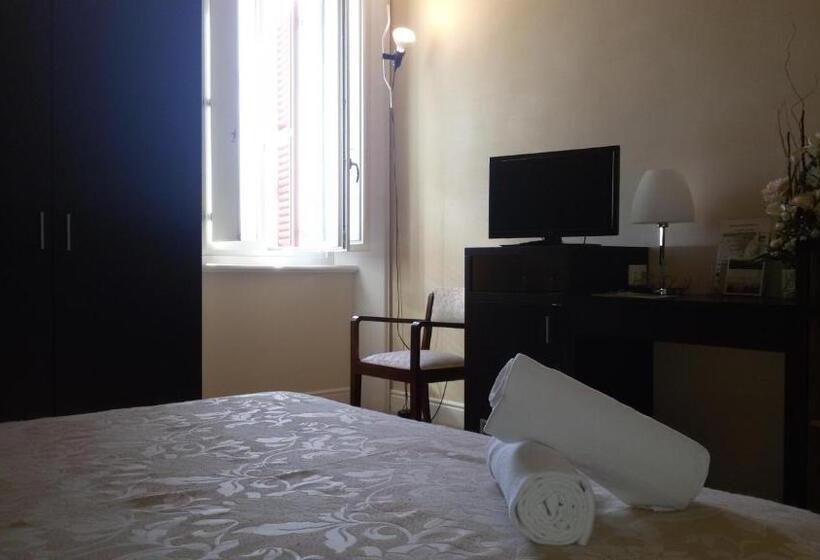 Номер Стандарт Панорамный Вид, Relais Del Borgo Hotel & Spa 4 Stelle