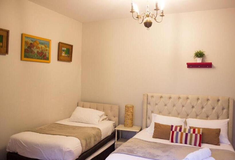 اتاق استاندارد چهار تخته, Bbcasita